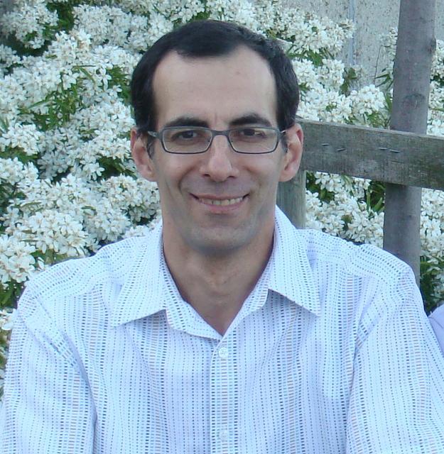 کارگاه آموزشی تحت عنوان: تاثیر سورفکتانتها در سیستم های دارورسانی پوستی 