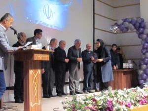  پژوهشگران برتر دانشکده داروسازی تبریز در پانزدهمین جشنواره پژوهشی دی 95