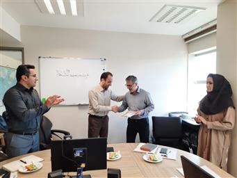 انتخاب آقای علیرضا معصومی به عنوان کارمند نمونه دانشکده داروسازی تبریز در  سال ۱۴۰۱