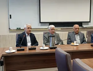 برگزاری جشن روز معلم و مراسم بازنشستگی آقای دکتر علی اصغر حمیدی استاد گروه شیمی دارویی